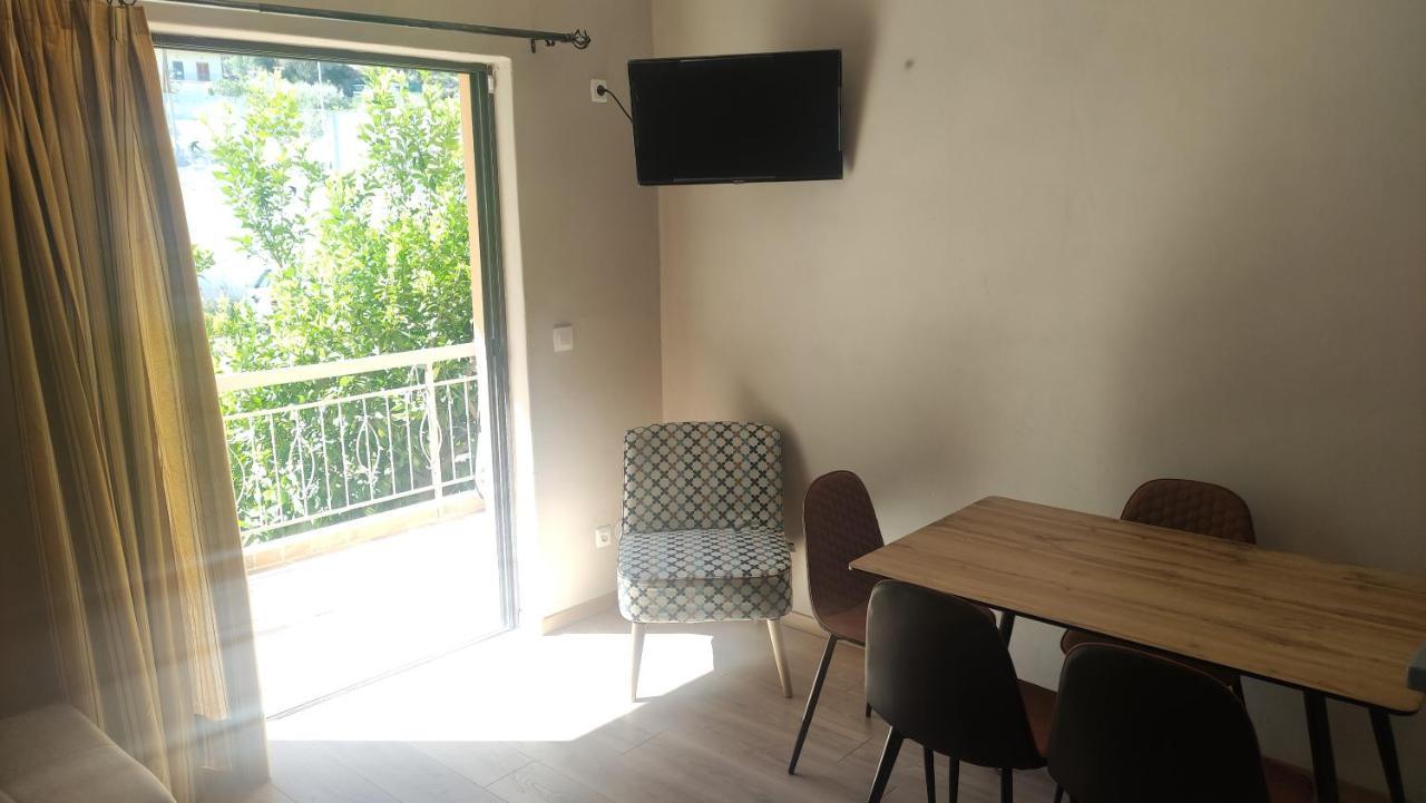 Vasileiou Apartments Kamena Wurla Zewnętrze zdjęcie